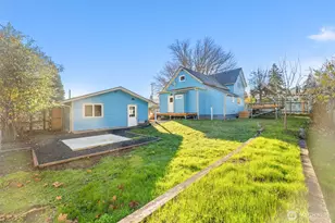 233 E 10th St, Port Angeles, WA 98362 - Photo 33