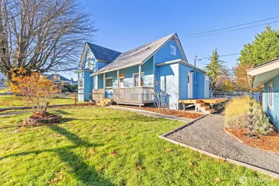 233 E 10th Street, Port Angeles, WA 98362 - Photo 31