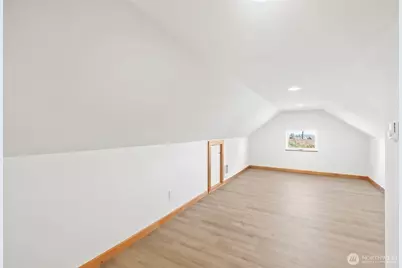 233 E 10th Street, Port Angeles, WA 98362 - Photo 27