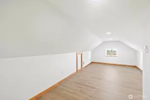 233 E 10th St, Port Angeles, WA 98362 - Photo 27