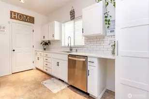 18731 116th Ave E, Puyallup, WA 98374 - Photo 11