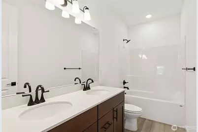 333 N 55th Street #29, Mount Vernon, WA 98273 - Photo 9