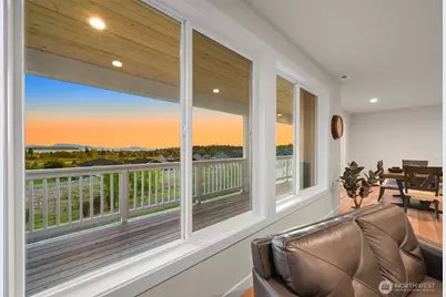 5423 Lonicera Drive, Blaine, WA 98230 - Photo 9