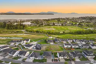 5423 Lonicera Dr, Blaine, WA 98230 - Photo 37