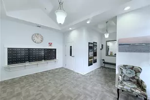 300 High School Rd NE, Bainbridge Island, WA 98110 - Photo 13