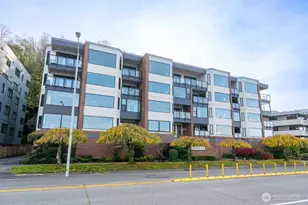 1140 Alki Ave SW, Seattle, WA 98116 - Photo 27