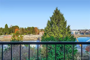 3200 W Commodore Way, Seattle, WA 98199 - Photo 25