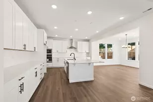 349 N 55th St, Mount Vernon, WA 98273 - Photo 5