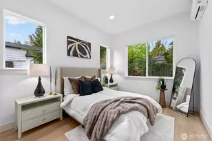 10811 24th Ave NE, Seattle, WA 98125 - Photo 17