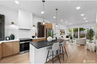 10811 24th Avenue NE, Seattle, WA 98125 - Photo 5