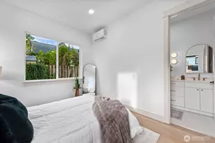 10811 24th Ave NE, Seattle, WA 98125 - Photo 19