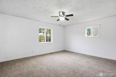 5351 Meeker, Kalama, WA 98625 - Photo 21