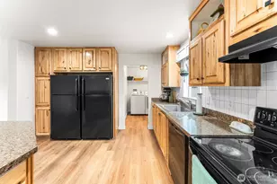 52 Veys Dr, Kelso, WA 98626 - Photo 17