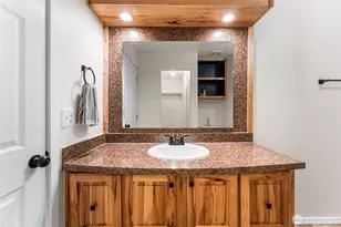 52 Veys Dr, Kelso, WA 98626 - Photo 25