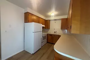 948 N Montgomery Ave, Bremerton, WA 98312 - Photo 3