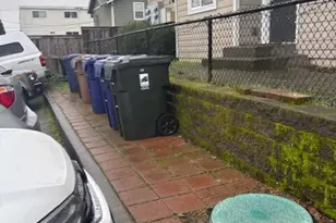 1939 S I St, Tacoma, WA 98405 - Photo 3