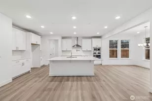 14528 203rd Ave E, Bonney Lake, WA 98391 - Photo 5