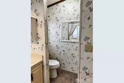 2388 Sparrow Loop #155, Kelso, WA 98626 - Photo 11