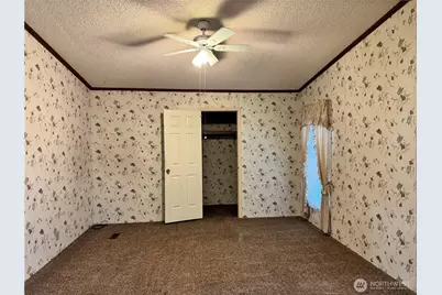 2388 Sparrow Loop #155, Kelso, WA 98626 - Photo 13