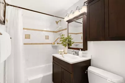 14021 27th Avenue NE, Seattle, WA 98125 - Photo 19