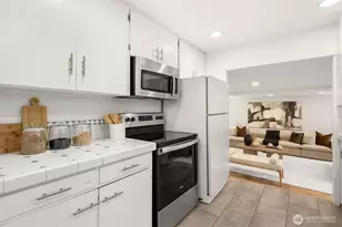 14021 27th Ave NE, Seattle, WA 98125 - Photo 9