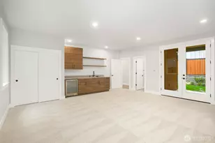 13032 SE 19th Ct, Bellevue, WA 98005 - Photo 5