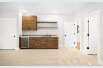 13032 SE 19th Court, Bellevue, WA 98005 - Photo 3