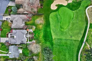 7503 Fairway Dr NE, Seattle, WA 98115 - Photo 33