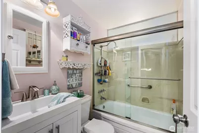 7030 123rd Avenue SE, Newcastle, WA 98056 - Photo 17