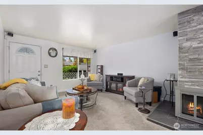 7030 123rd Avenue SE, Newcastle, WA 98056 - Photo 5