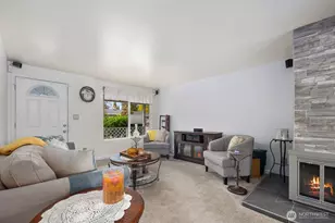 7030 123rd Ave SE, Newcastle, WA 98056 - Photo 5