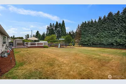 7030 123rd Avenue SE, Newcastle, WA 98056 - Photo 23