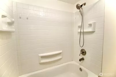 4040 Auburn Way S #50, Auburn, WA 98092 - Photo 29