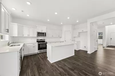 7911 287th Place NW #125, Stanwood, WA 98292 - Photo 3