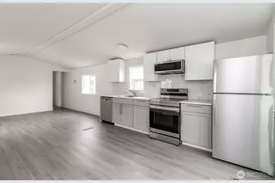 210 37th St SE #35, Auburn, WA 98002 - Photo 5