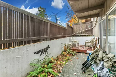 11006 NE 68th Street #806, Kirkland, WA 98033 - Photo 11