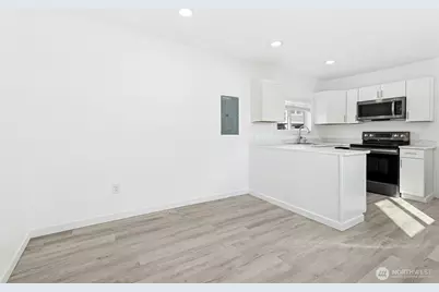 1926 Colby Avenue, Everett, WA 98201 - Photo 7