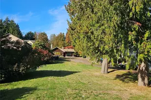 17129 10th NE, Shoreline, WA 98155 - Photo 3