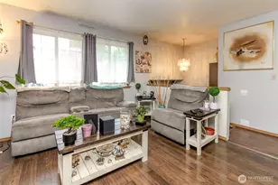 10509 202nd Ave E, Bonney Lake, WA 98391 - Photo 17