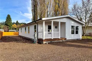 3060 Pennsylvania St, Longview, WA 98632 - Photo 1