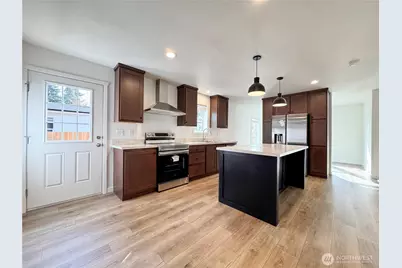 3064 Pennsylvania Street, Longview, WA 98632 - Photo 5