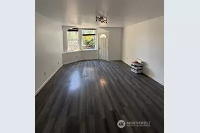 1414 E Fir Street E, Seattle, WA 98122 - Photo 17