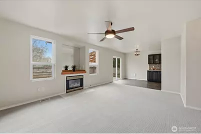 15467 Esther Avenue SE, Monroe, WA 98272 - Photo 3