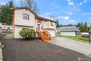 1072 NE Lombard Ct, Bremerton, WA 98311 - Photo 1