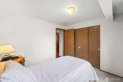 1072 NE Lombard Court, Bremerton, WA 98311 - Photo 21