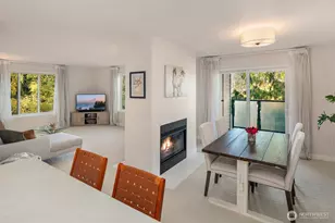 5225 50th Ave NE, Seattle, WA 98105 - Photo 9