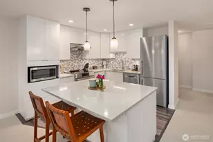 5225 50th Ave NE, Seattle, WA 98105 - Photo 13