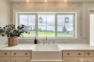 242 Cornerstone Ln, Woodland, WA 98674 - Photo 9