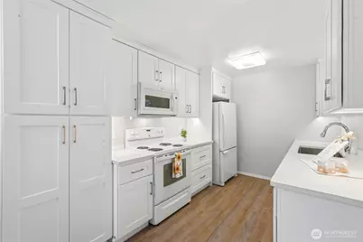 23001 67th Place W, Mountlake Terrace, WA 98043 - Photo 13