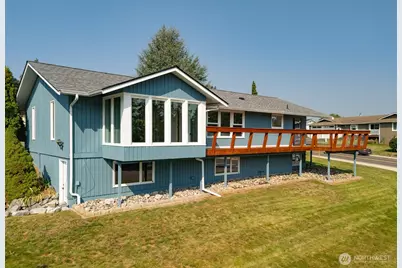 403 17th Street, Lynden, WA 98264 - Photo 31